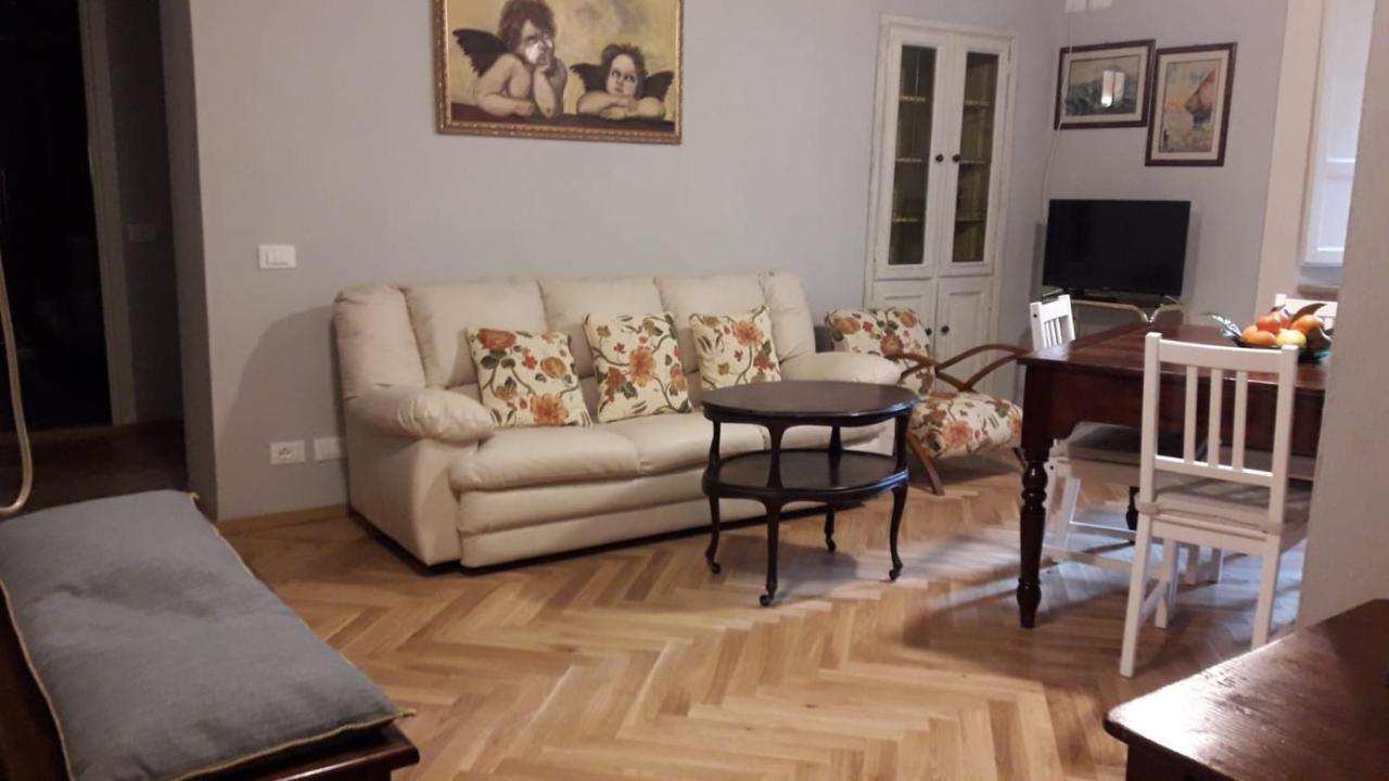 Serenella Apartment Лукка Экстерьер фото